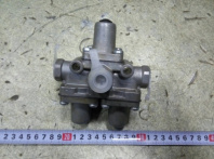 Клапан защитный тройной