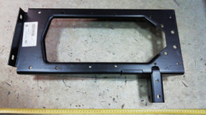 Усилитель бампера бокового прав.