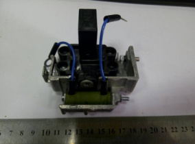 Щеткодержатель генератора