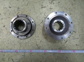 Фланец средн моста д10,д65 8отв