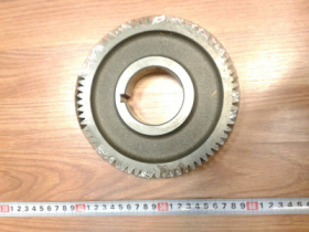 Шестерня ведущая промежуточного вала