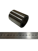 Втулка шкворня распорная кулака поворотного (стальная)