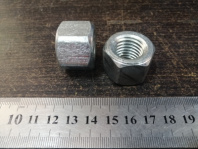 Гайка М18х2 шпильки колеса Гайка М18х2 шпильки колеса
