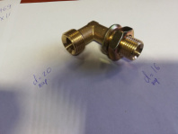 Угольник (М16*М20) энергоаккумулятора