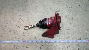 Цилиндр выключения сцепления