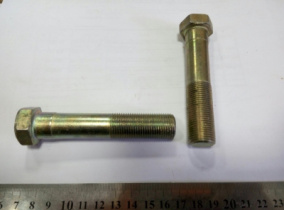 Болт М18х1,5-6G-90 крепл.шарн.реакт.тяги