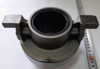 Муфта выжимная с подшип- Муфта выжимная с подшип-