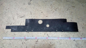 Уплотнитель радиатора (правый)