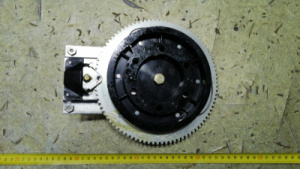 Стеклоподъемник правый