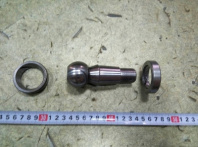 Палец шаровый с сухарями Палец шаровый с сухарями