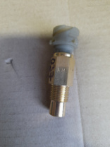 Датчик темп.жидк.(байонет)4370,7511