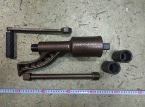 Ключ редукторный 32*33с